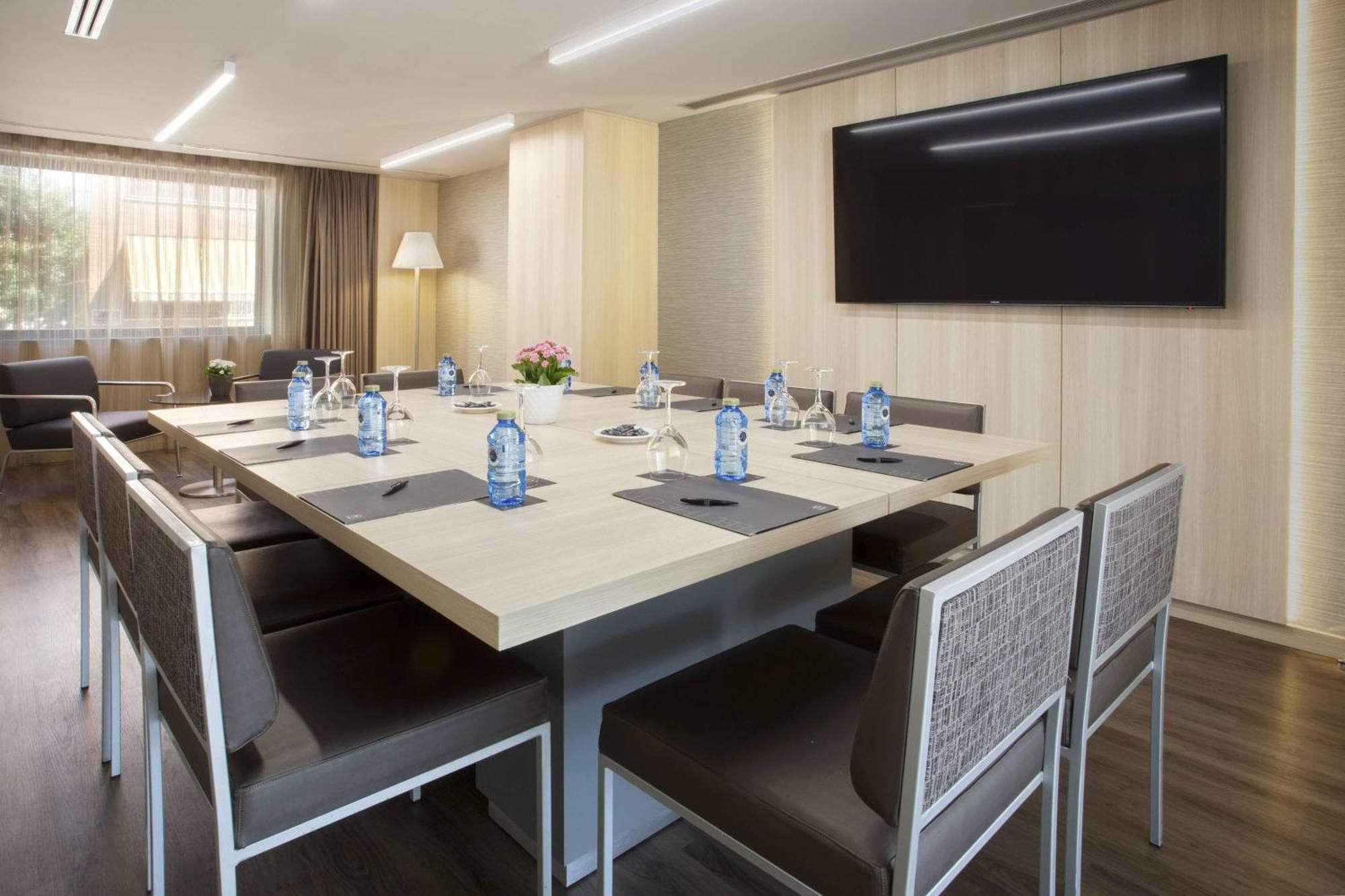 Ac Hotel Cordoba By Marriott Exterior photo
