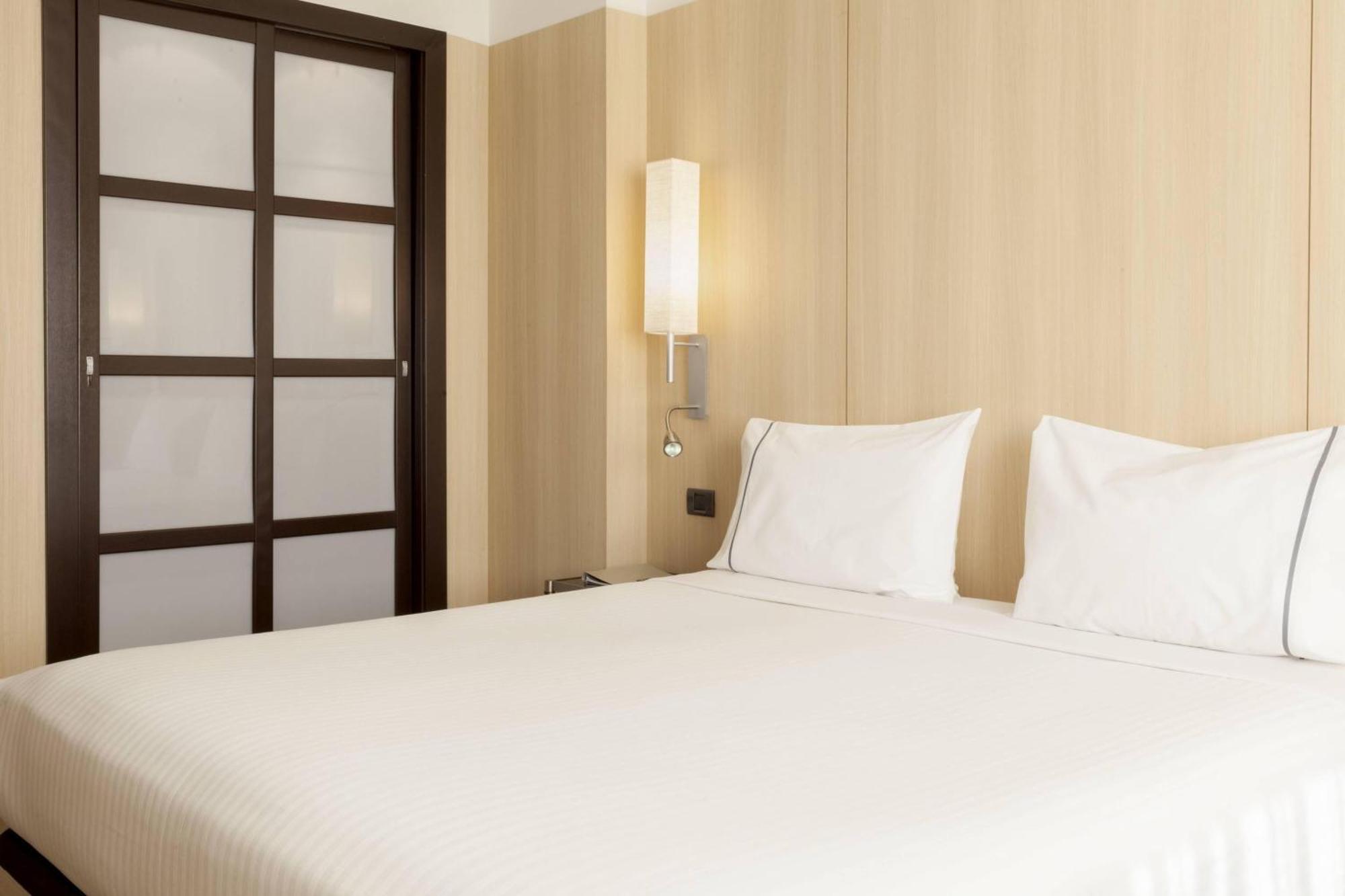 Ac Hotel Cordoba By Marriott Exterior photo