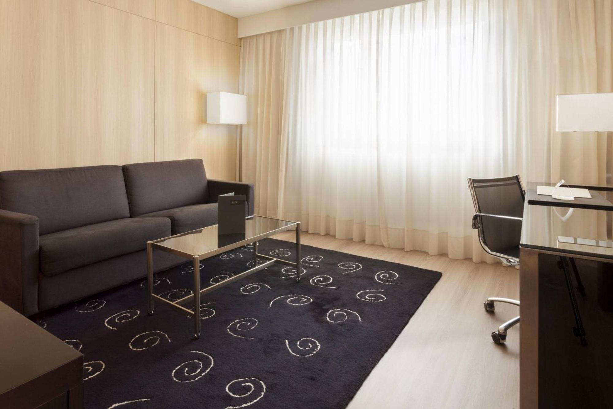 Ac Hotel Cordoba By Marriott Exterior photo