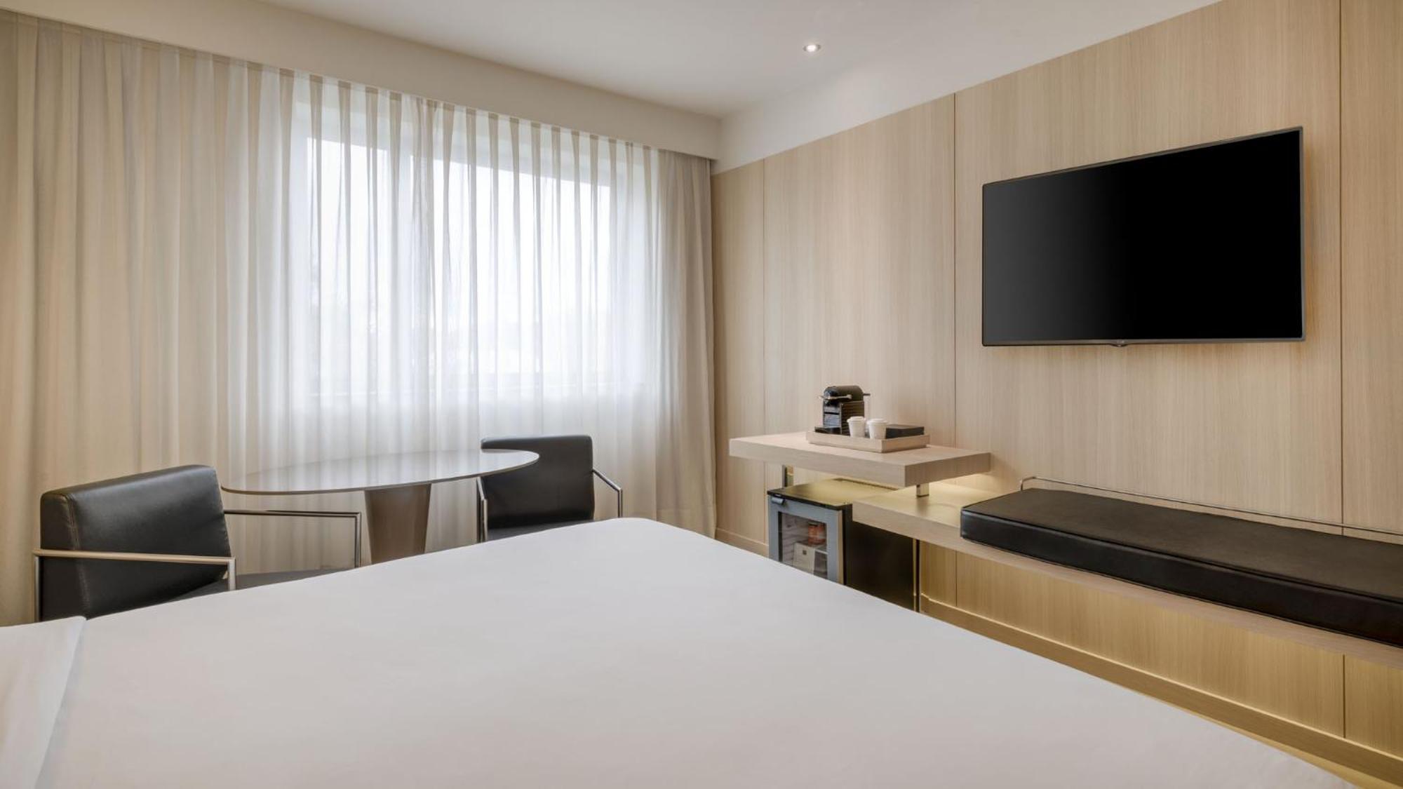Ac Hotel Cordoba By Marriott Exterior photo